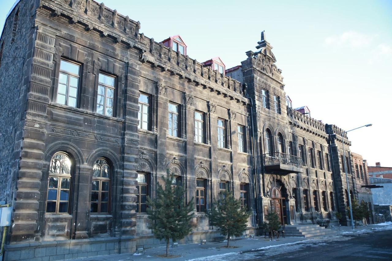 Cheltikov Hotel Kars Exterior photo